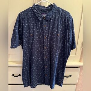 Patagonia Men’s XL Short Sleeve Button Down